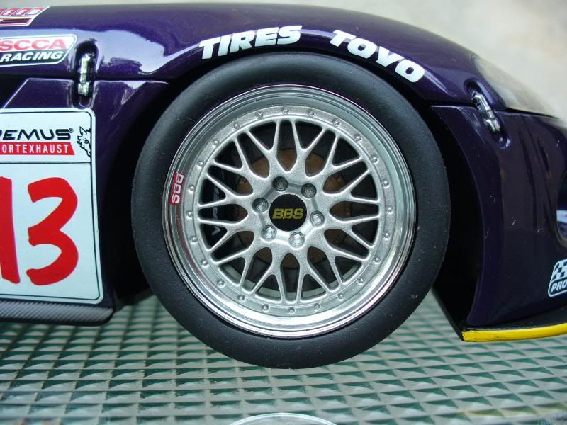 AutoArt's 2003 Dodge Viper Competition Coupe 13 Woodhouse DiecastXchange Forum